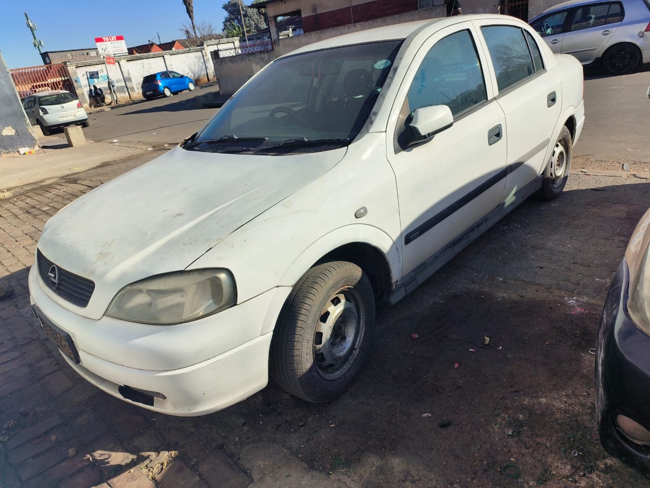 Car Spares and Parts - Cars for Stripping - Opel