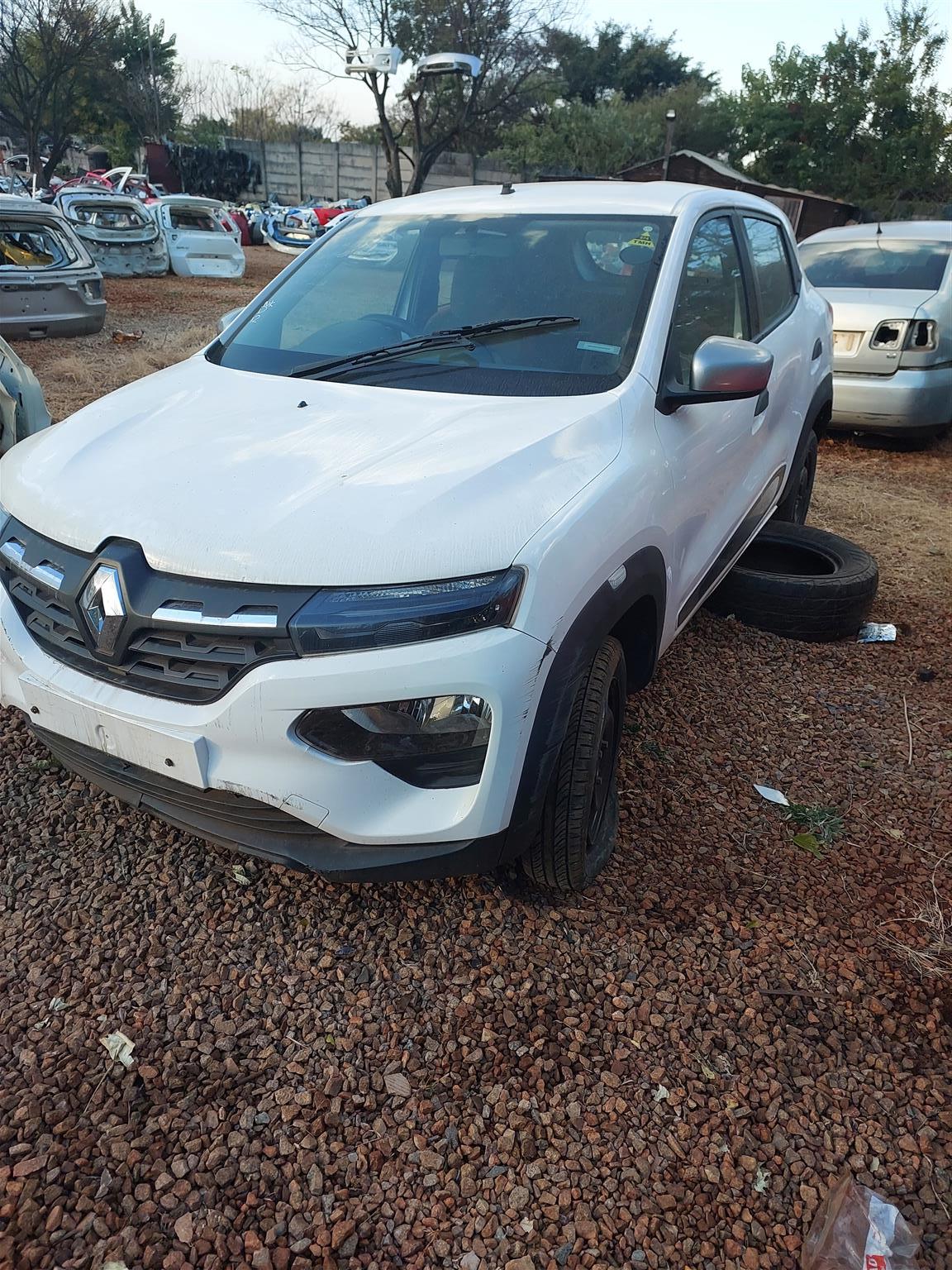 2022 Renault Kwid Stripping for Parts - Private Seller 2022 Renault Kwid Stripping for Parts - Private Seller