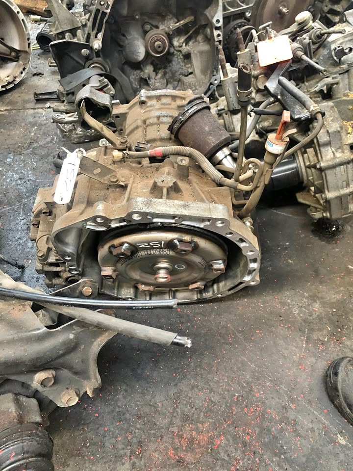 YARIS 1SZ 1000CC 4CYL AUTO GEARBOX FOR SALE