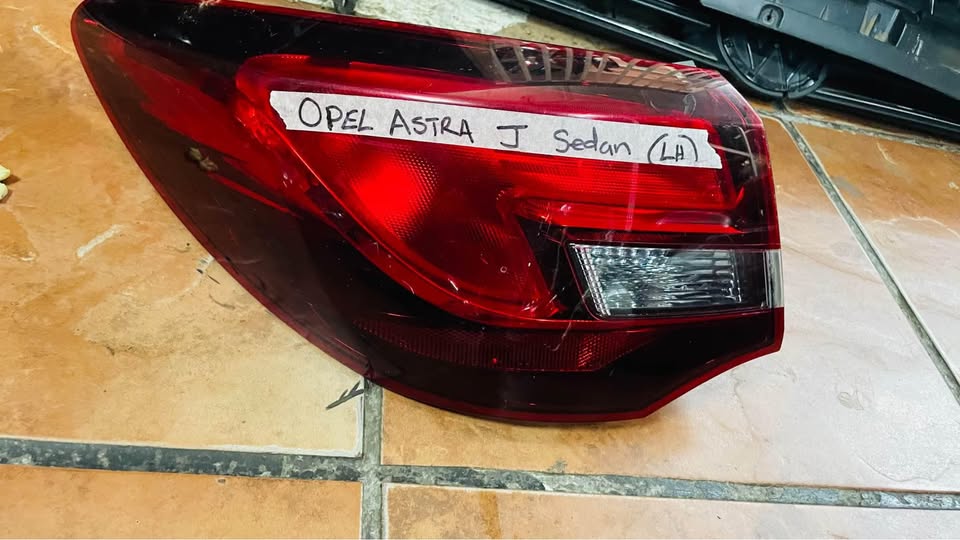 Opel Astra J sedan taillights - Private Seller Opel Astra J sedan taillights - Private Seller