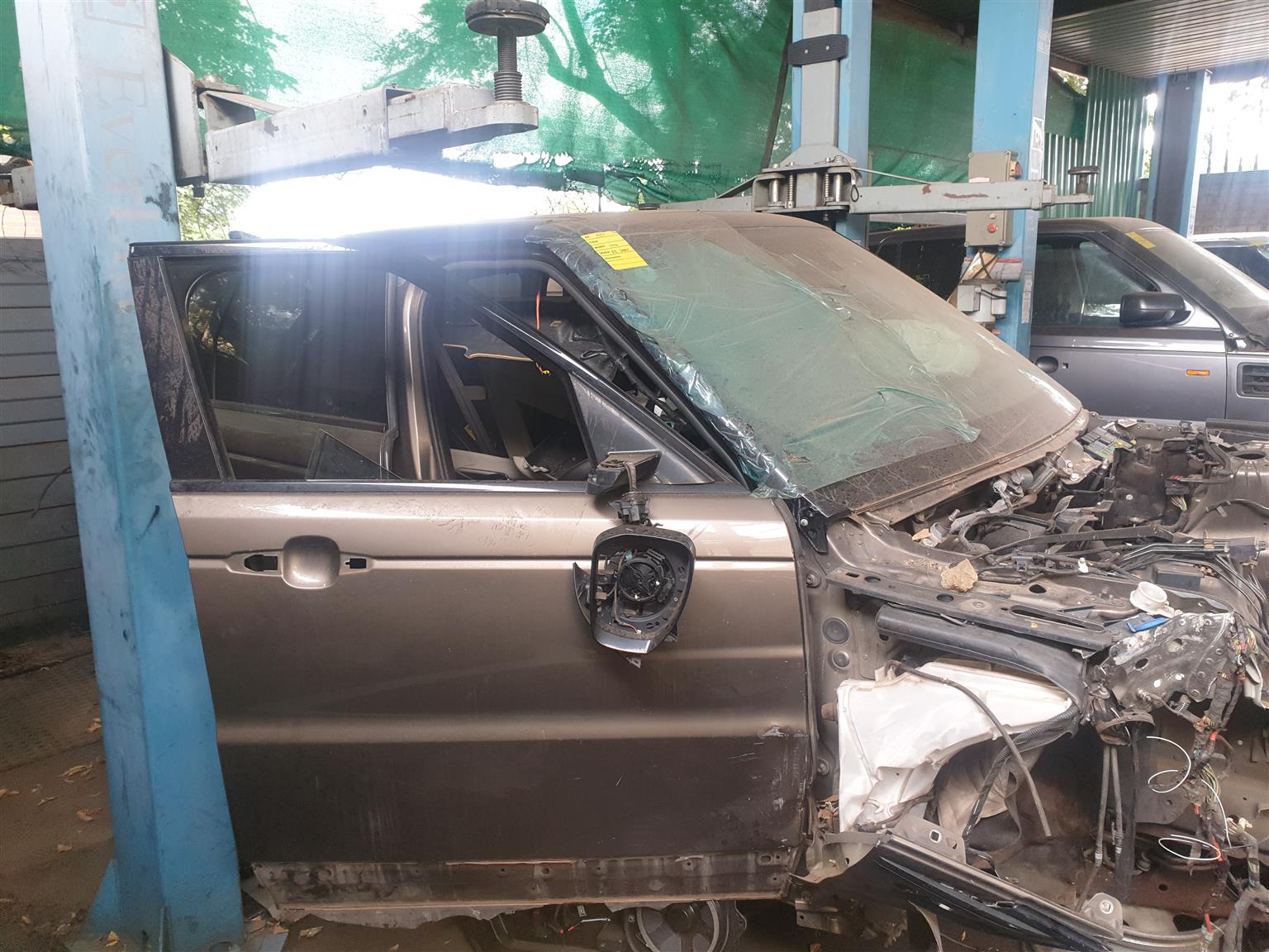 RANGE ROVER LUMMA 5.0 SUPERCHARGED SPARES