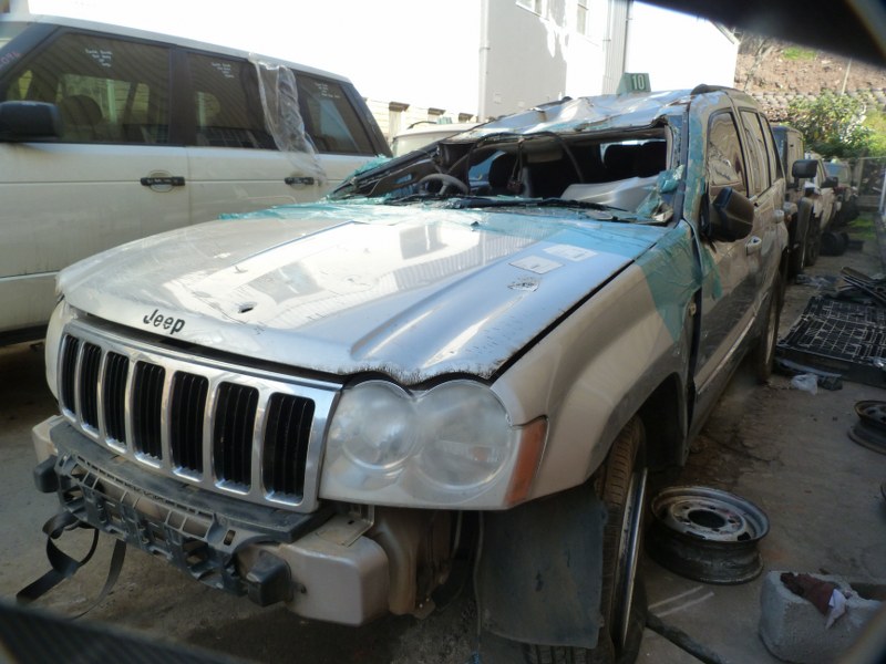 STRIPPING Jeep Grand Cherokee CRD 3L V6 Diesel AT - 2005 - Private Seller STRIPPING Jeep Grand Cherokee CRD 3L V6 Diesel AT - 2005 - Private Seller