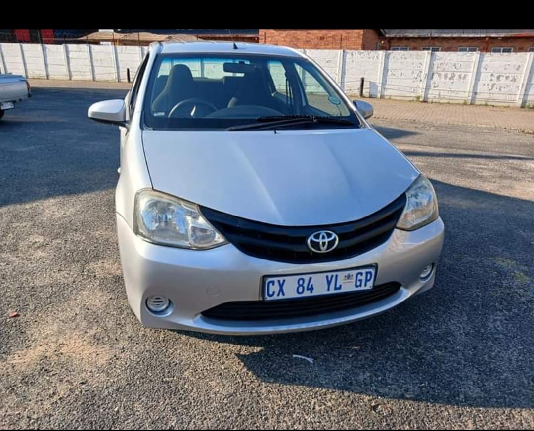 Used 2014 Toyota Etios sedan 1.5 Xi - Private Seller Used 2014 Toyota Etios sedan 1.5 Xi - Private Seller