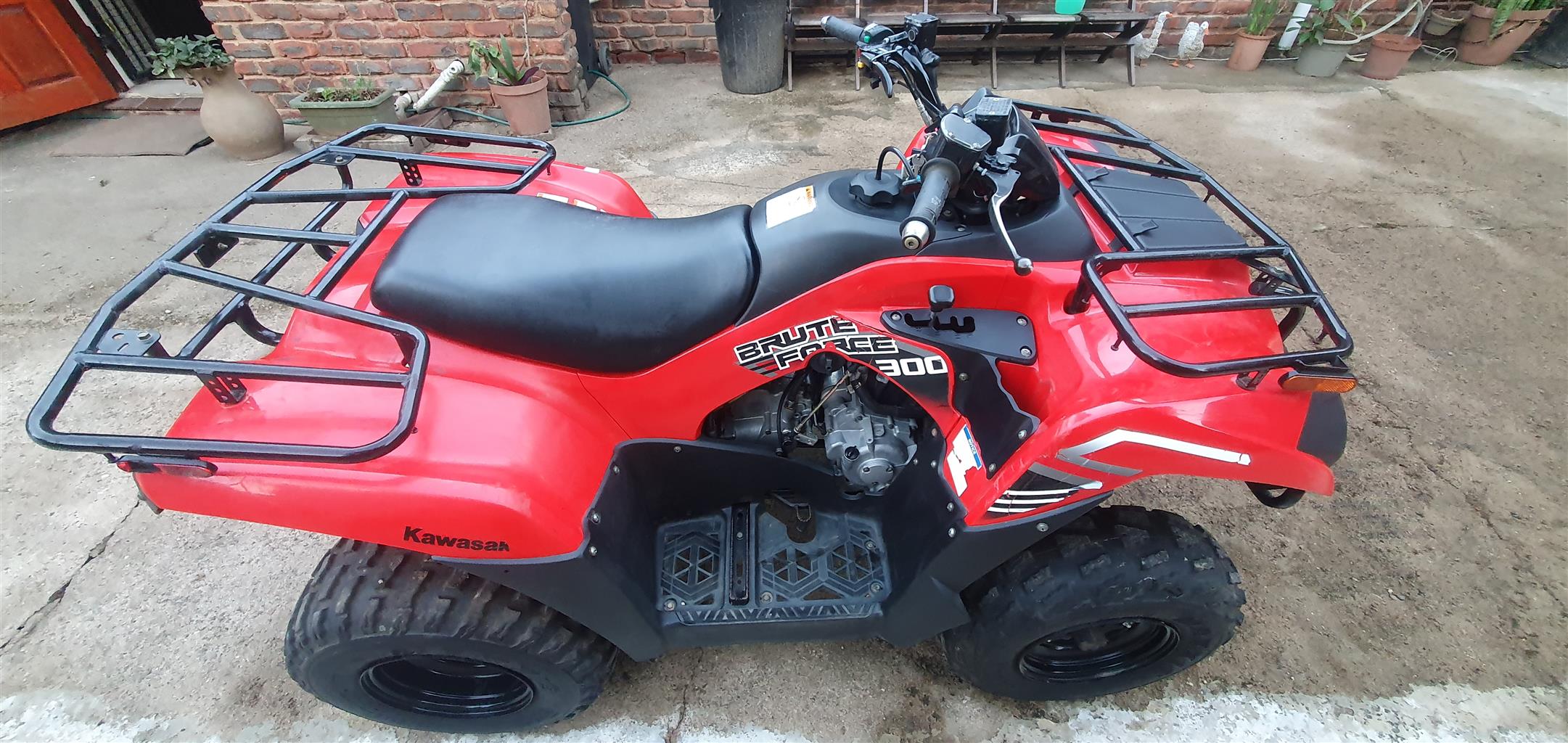 2021 Brute Force 300cc 4x2
