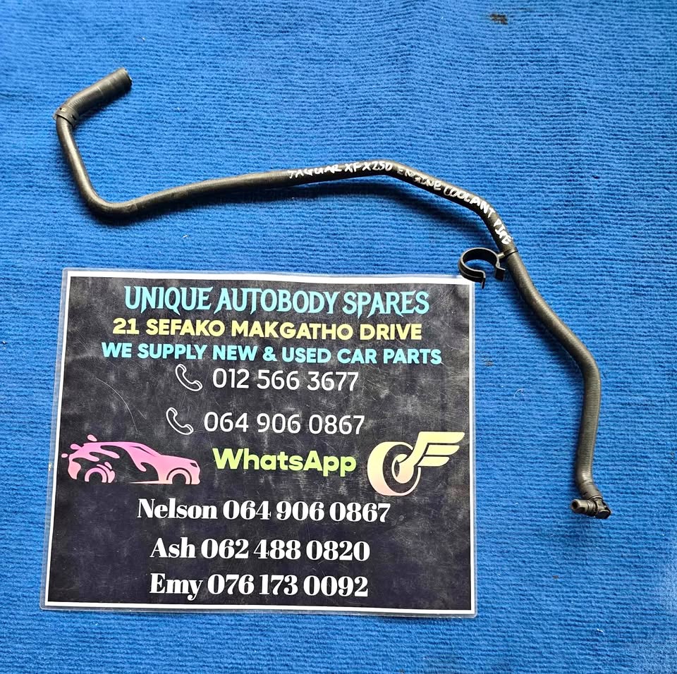 Jaguar XF X250 Rubber Engine Coolant Pipe - Private Seller Jaguar XF X250 Rubber Engine Coolant Pipe - Private Seller