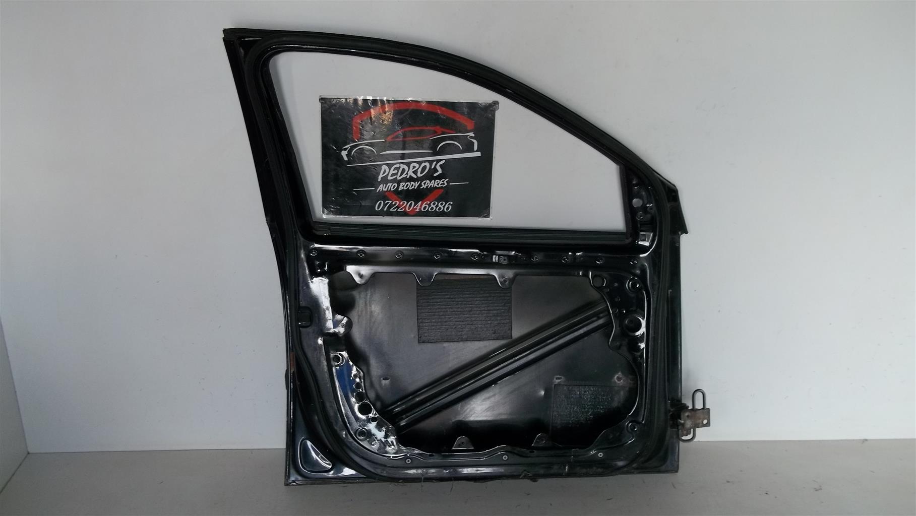 VW Polo Bujwa passenger front door - Private Seller VW Polo Bujwa passenger front door - Private Seller