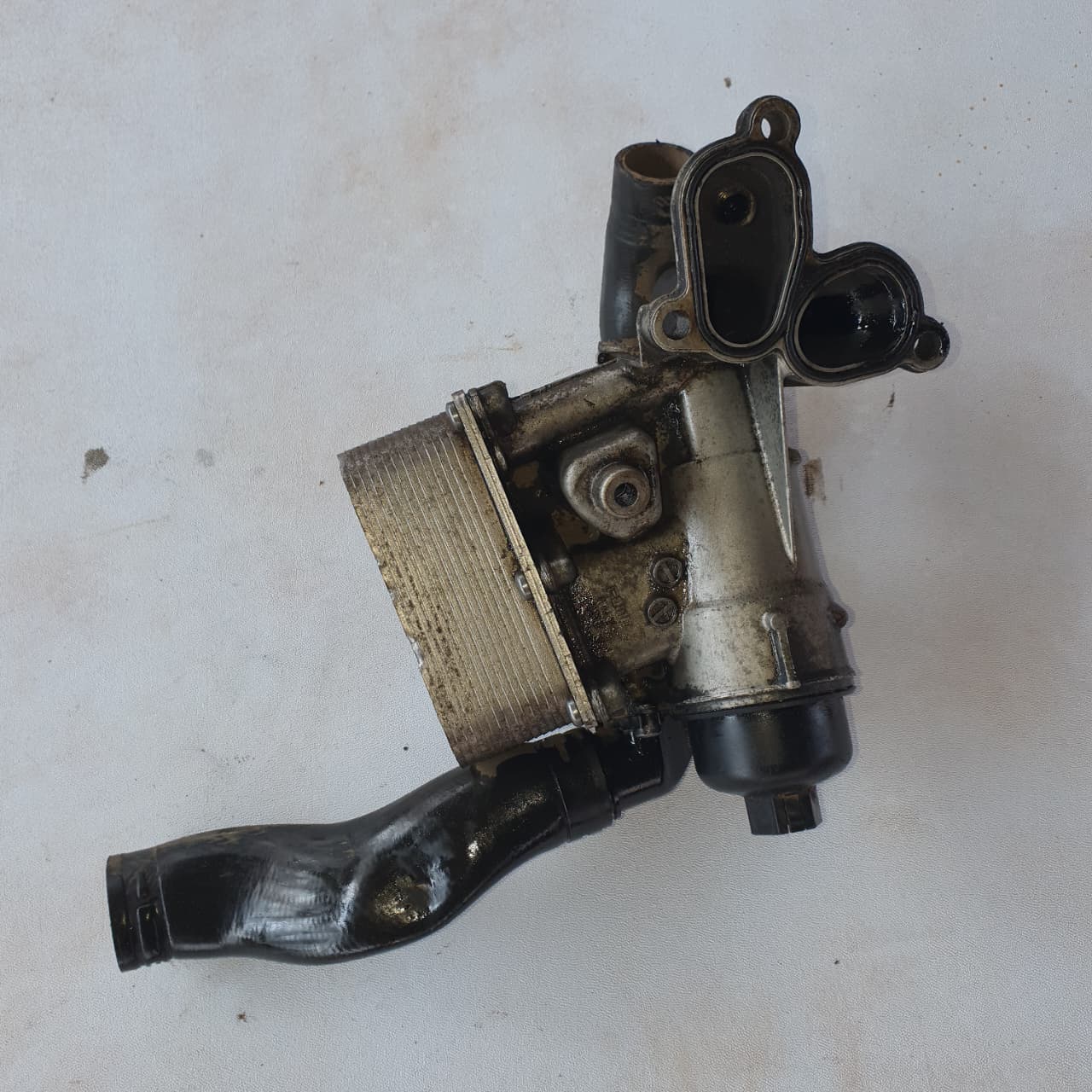 RENAULT KOLEOS 2.0L DIESEL AUTOMOTIVE OIL FILTER HOUSING & COOLER ASSEMBLY (2008 - Private Seller RENAULT KOLEOS 2.0L DIESEL AUTOMOTIVE OIL FILTER HOUSING & COOLER ASSEMBLY (2008 - Private Seller