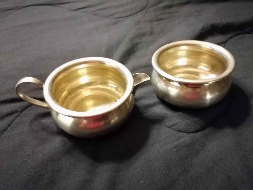 Silver Plated milk jug & sugar bowl