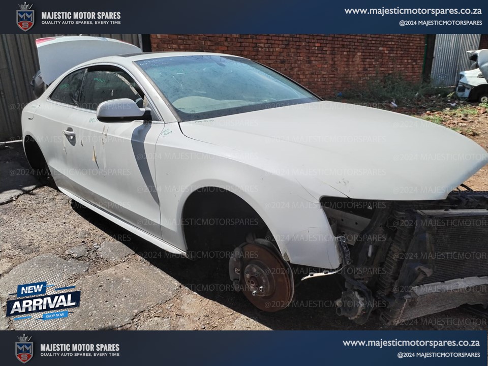 Audi A5 2012 stripping for used spares used parts