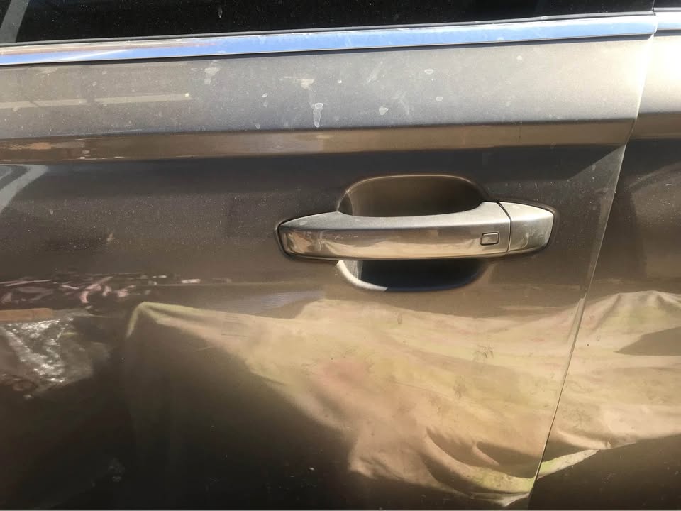 AUDI A6 3.0T DOOR HANDLES FOR SALE - Private Seller