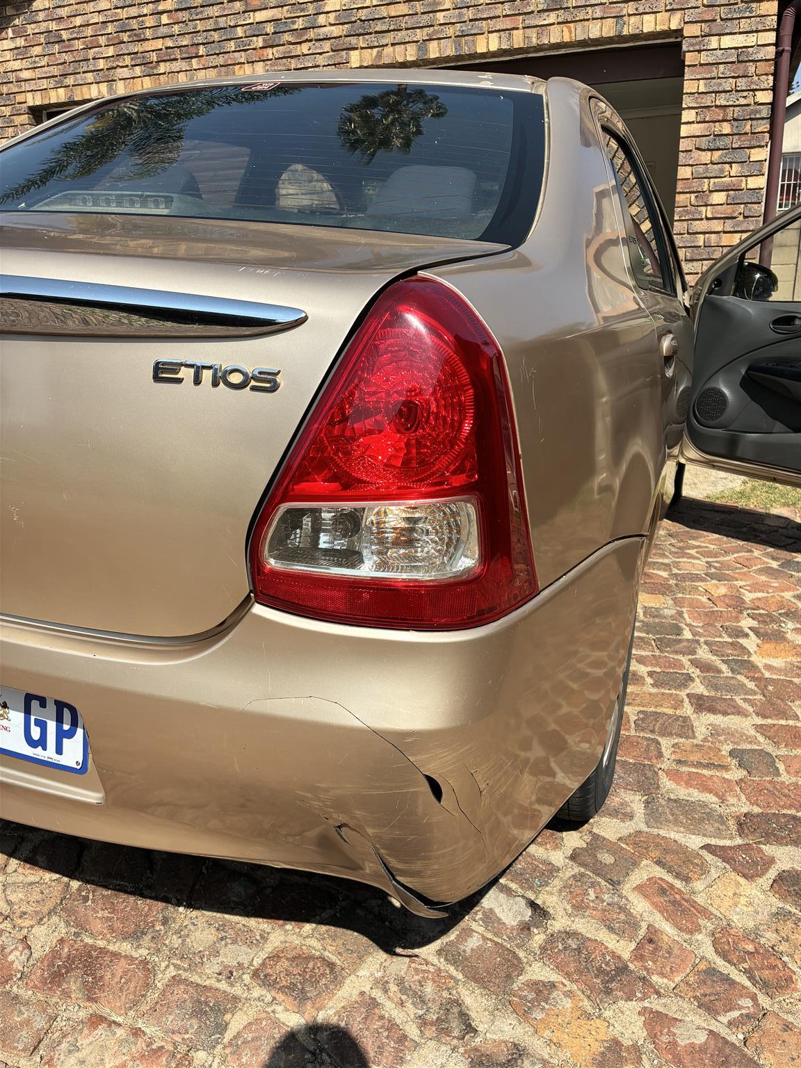 Used 2013 Toyota Etios sedan 1.5 Sprint - Private Seller Used 2013 Toyota Etios sedan 1.5 Sprint - Private Seller