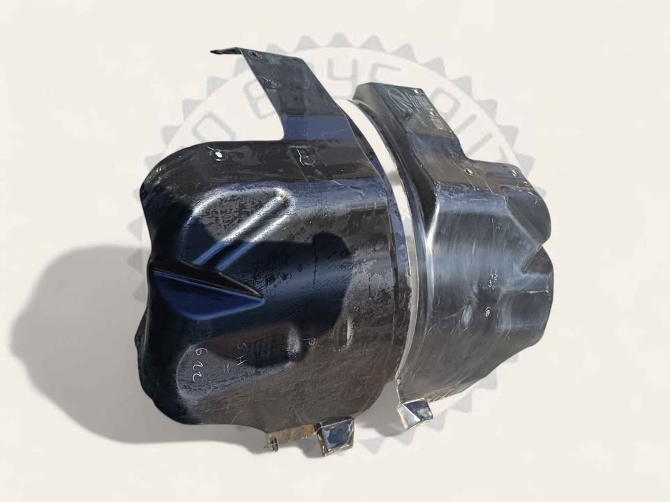 MAHINDRA SCORPIO PIK UP MHAWK INNER FENDER  LINERS LEFT AND RIGHT AVAILABLE FOR SALE - Private Seller