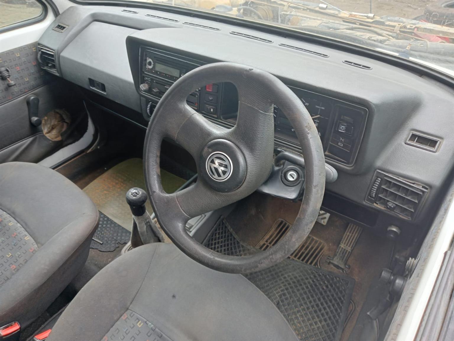 2002 VW Golf 1 1.3 - Stripping for Spares.