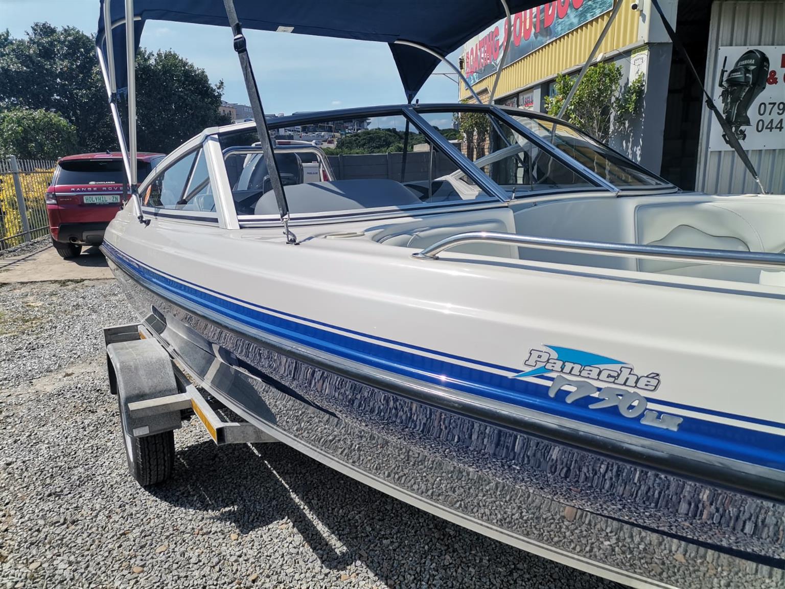 '09 Panache 1750lx with 4-Stroke 115hp Yamaha