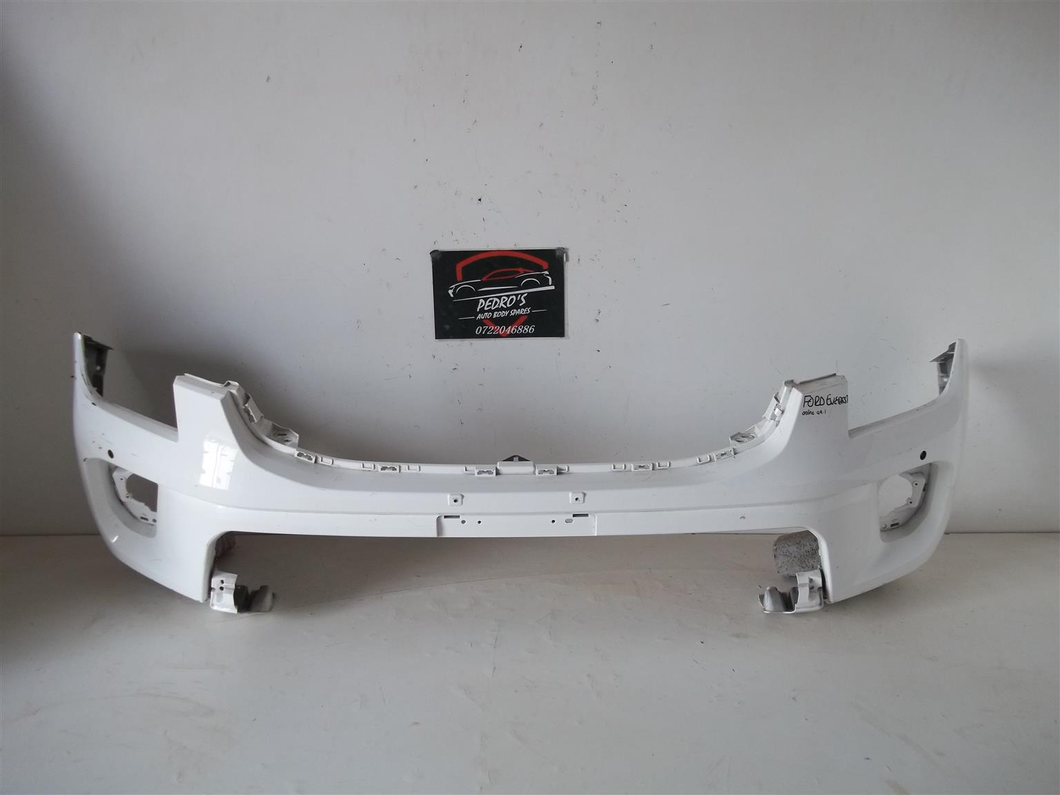 Ford Everest '15-'18 front bumper - Private Seller Ford Everest '15-'18 front bumper - Private Seller