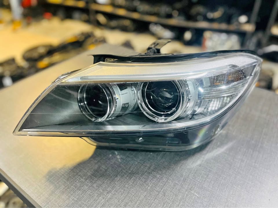 BMW Z4 E89 bio xenon headlight 2014 BMW Z4 E89 bio xenon headlight 2014