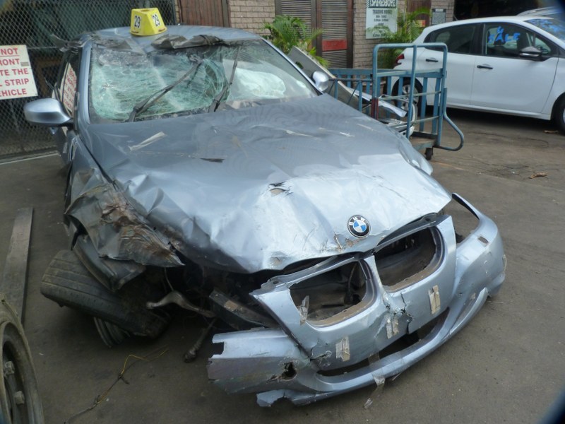 BMW 320i E90 AT Blue - 2011 STRIPPING FOR SPARES - Private Seller BMW 320i E90 AT Blue - 2011 STRIPPING FOR SPARES - Private Seller