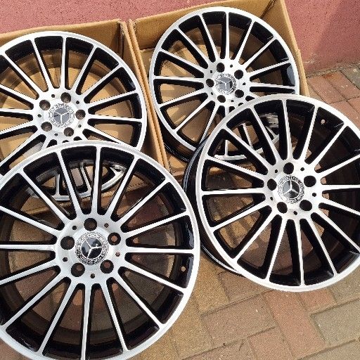 MERCEDES BENZ VIANO OEM 19IN MAGS - Private Seller MERCEDES BENZ VIANO OEM 19IN MAGS - Private Seller