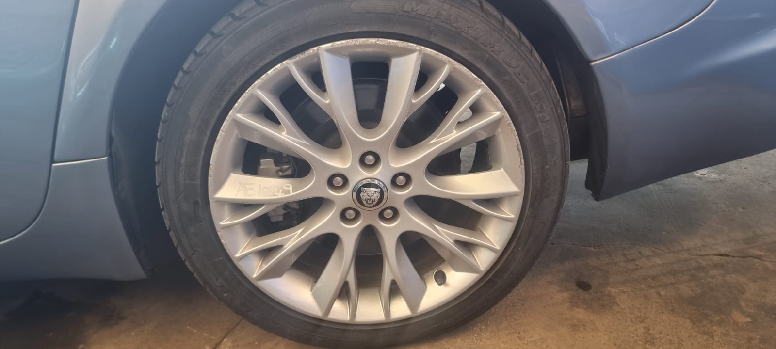 2013 Jaguar XF 2.0l Si4 Rim set for sale