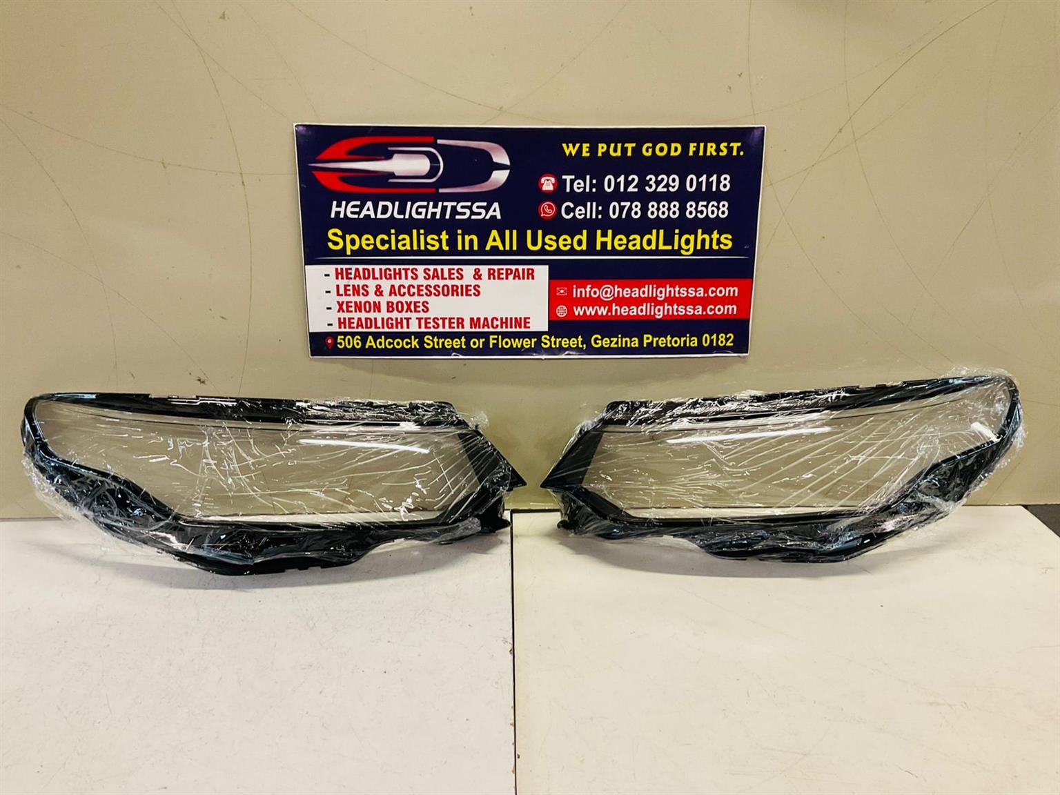 Range Rover Discovery Sport left and right side headlight replacement lens - Private Seller Range Rover Discovery Sport left and right side headlight replacement lens - Private Seller