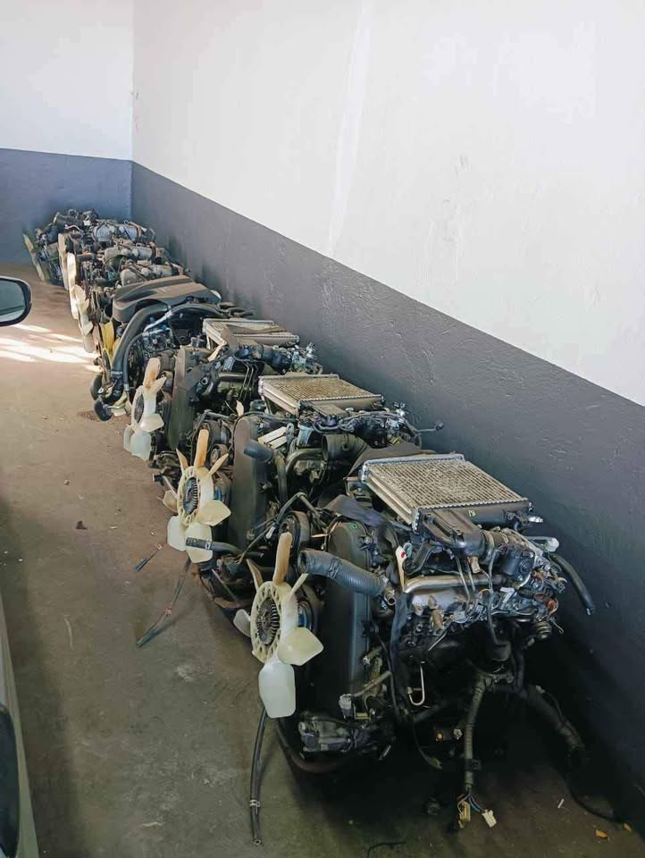 Toyota hilux 3.0L d4d 1kd complete engine for sale - Private Seller Toyota hilux 3.0L d4d 1kd complete engine for sale - Private Seller