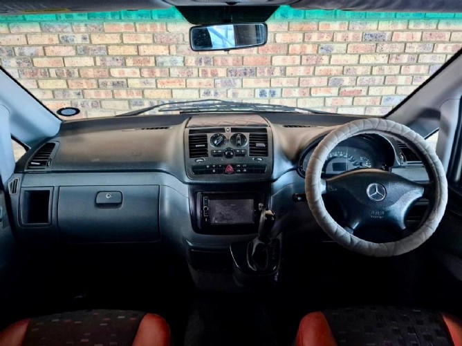 2004 Mercedes-Benz Vito 115 CDI Crewbus