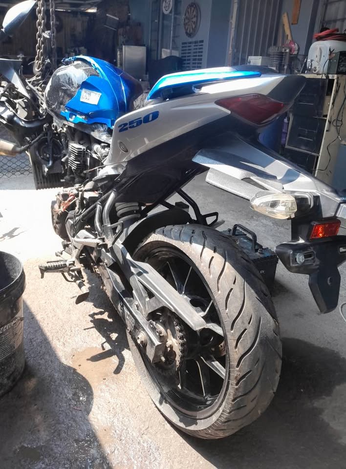 250 Suzuki stripping for spares - Private Seller 250 Suzuki stripping for spares - Private Seller