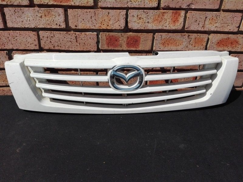 Mazda B series Drifter Main Grill - Private Seller Mazda B series Drifter Main Grill - Private Seller