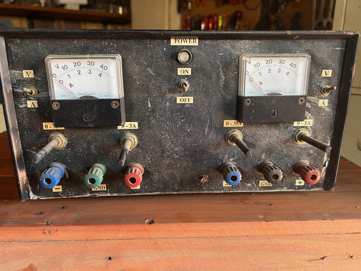 Dual Power Supply