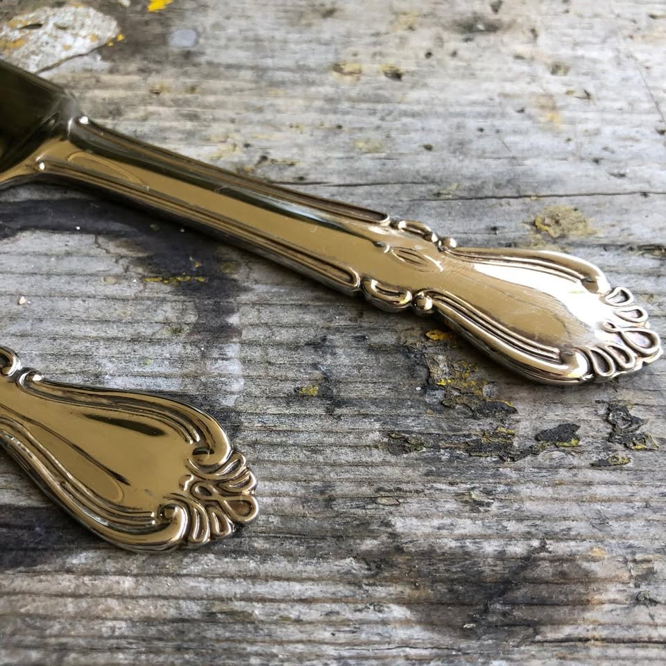 Vintage Silver-Plated Fish Knife & Fork Set – Timeless Dining Elegance