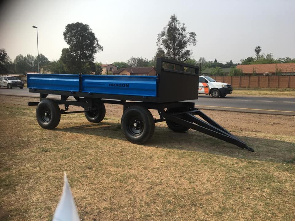 TIP TRAILERS /DROPSIDE TRAILERS DRAGON SINCE 1996 MANUFACTURED IN SOUTH - AFRICA