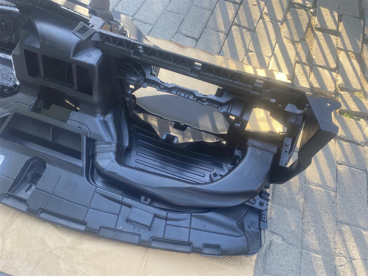 2019 VW POLO 8 DASHBOARD FOR SALE. IN PRISTINE CONDITION