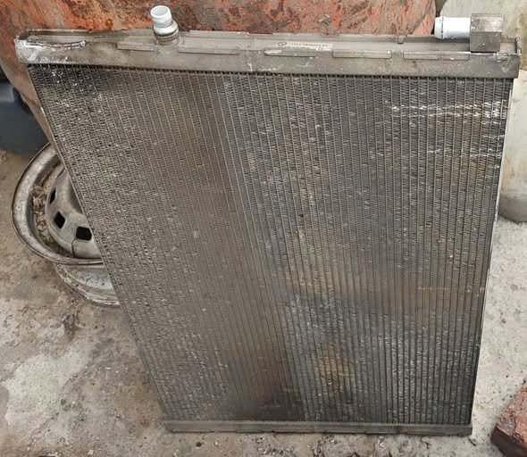 BMW X6 M50d RADIATOR s - Private Seller BMW X6 M50d RADIATOR s - Private Seller