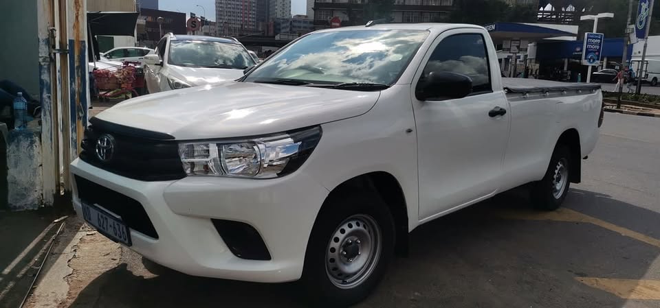 2018 TOYOTA HILUX 2.0 VVTI SINGLE CAB