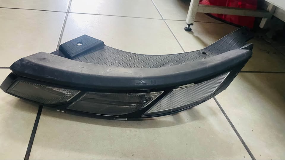 Hyundai Venue headlight - Private Seller Hyundai Venue headlight - Private Seller