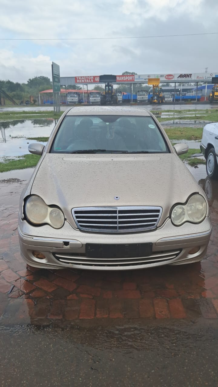 W203 C180 M271 engine available for stripping kompressor - Private Seller W203 C180 M271 engine available for stripping kompressor - Private Seller