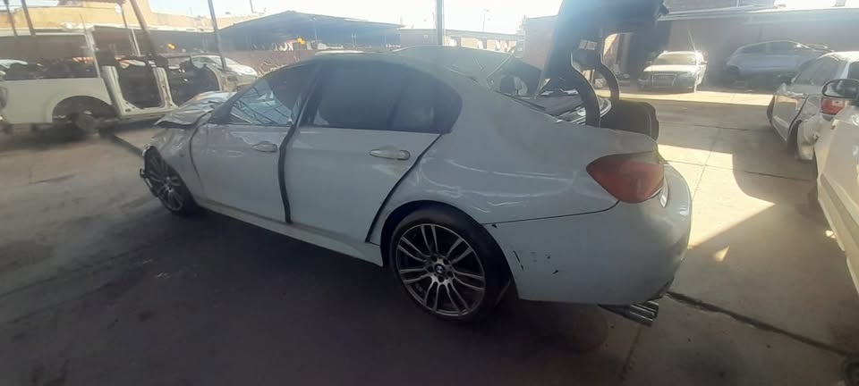 BMW 320d stripping for Spares. - Private Seller BMW 320d stripping for Spares. - Private Seller