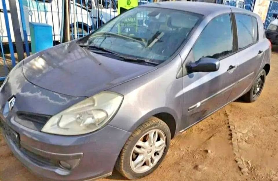 Renault Clio 3 1.4 Now Stripping For Spare Parts - Private Seller Renault Clio 3 1.4 Now Stripping For Spare Parts - Private Seller