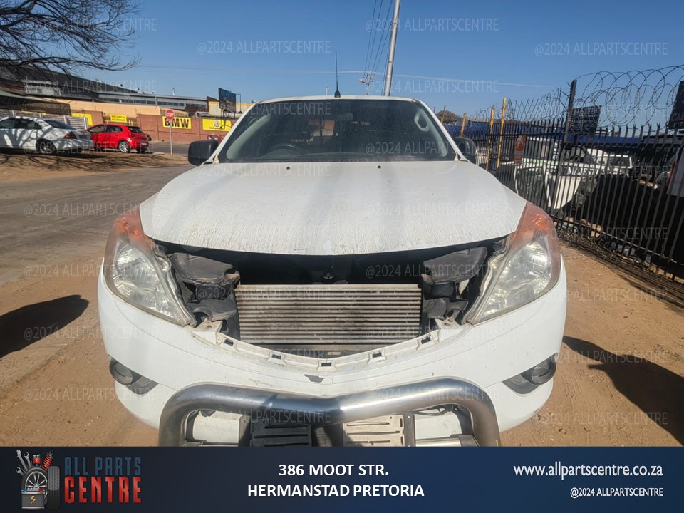 Mazda BT-50 2.2 stripping for parts