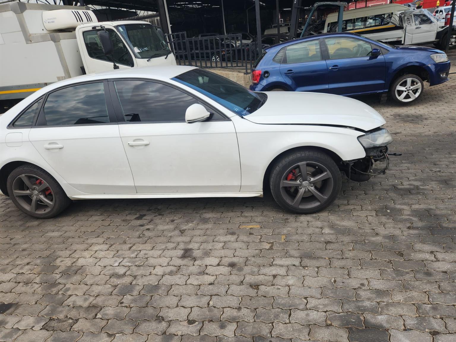 AUDI AUDI A4 1.8 STRIPPING FOR SPARES - Private Seller AUDI AUDI A4 1.8 STRIPPING FOR SPARES - Private Seller