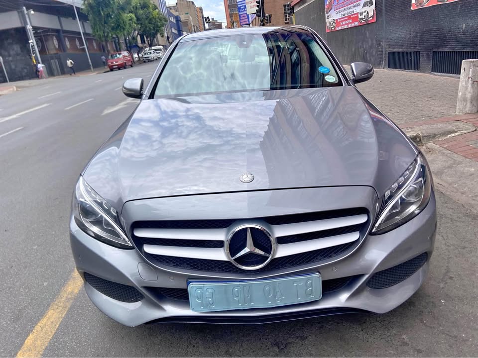 2016 Mercedes Benz C180 90000km