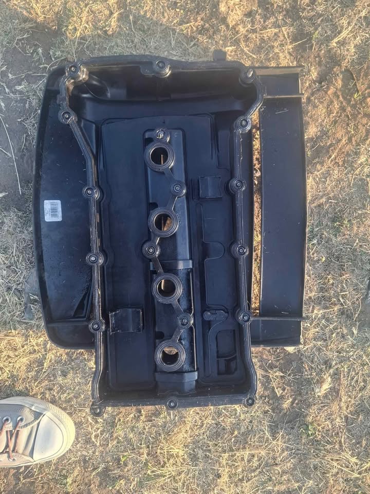 2010 Dodge Caliber 1.8 tarpet cover for sale - Private Seller