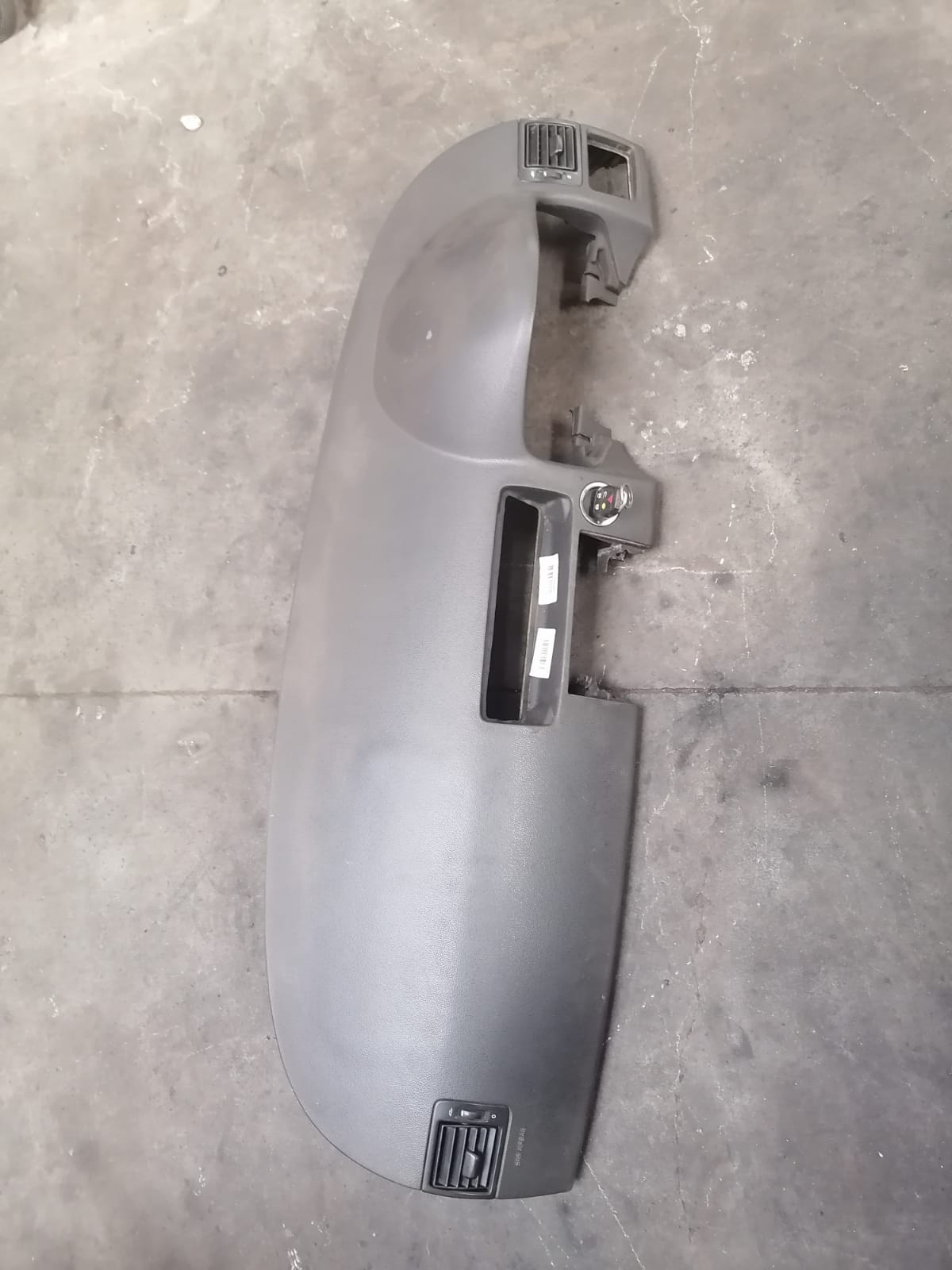 VOLVO S40 2005 2.5L DASHBOARD COVER FOR SALE (DELIVERY AVAILABLE COUNTRY WIDE) - Private Seller VOLVO S40 2005 2.5L DASHBOARD COVER FOR SALE (DELIVERY AVAILABLE COUNTRY WIDE) - Private Seller