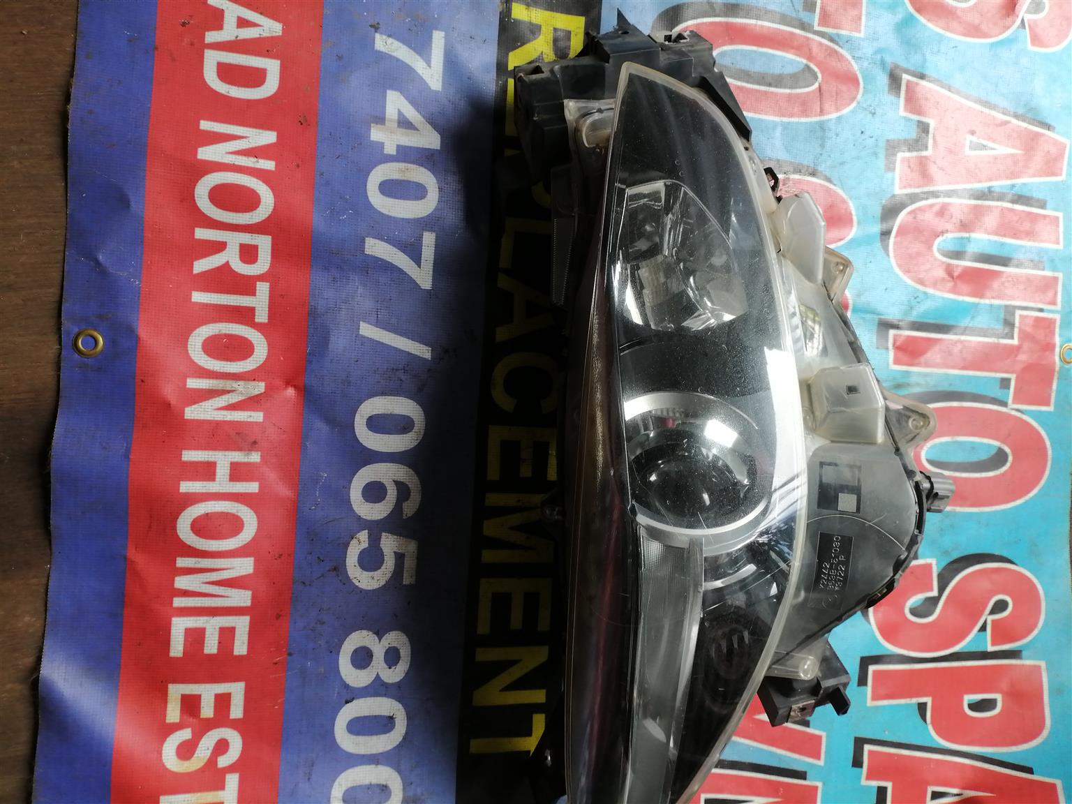 Mazda 3 headlight - Private Seller Mazda 3 headlight - Private Seller