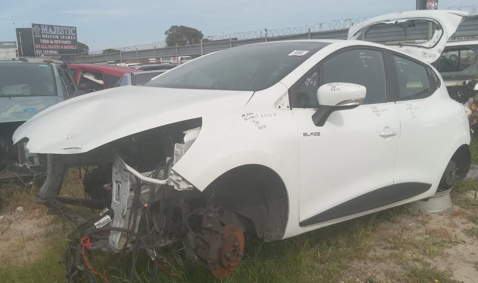 Renault Clio 4 stripping for spares - Private Seller Renault Clio 4 stripping for spares - Private Seller