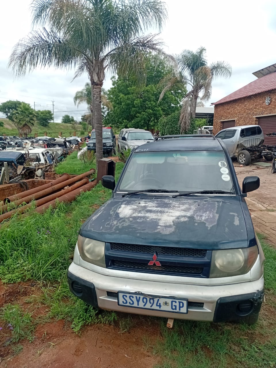 Mitsubishi Pajero IO 2000 Year model Stripping For Spares - Private Seller