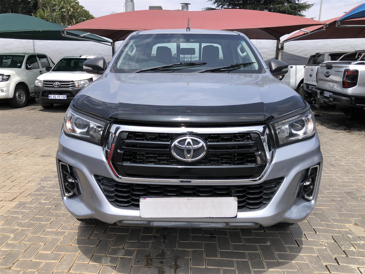 Used 2019 Toyota Hilux 2.4GD-6 double cab Raider manual - Private Seller Used 2019 Toyota Hilux 2.4GD-6 double cab Raider manual - Private Seller
