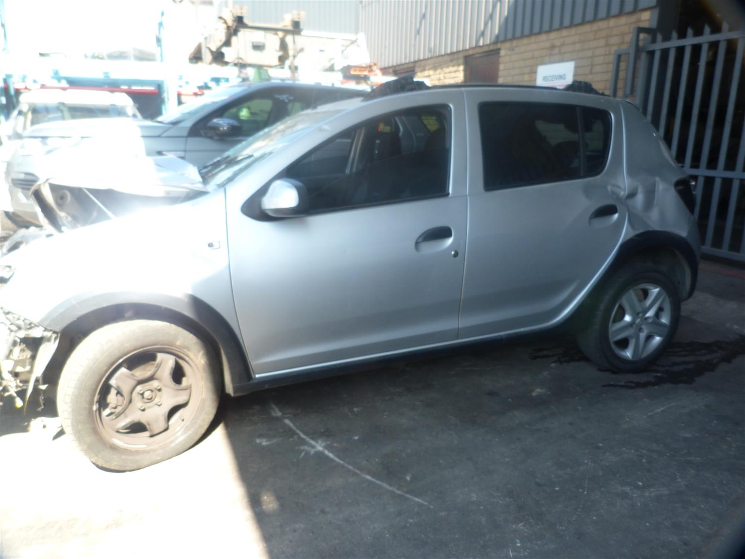Renault Sandero 900T Manual Silver - 2014 STRIPPING FOR SPARES - Private Seller Renault Sandero 900T Manual Silver - 2014 STRIPPING FOR SPARES - Private Seller