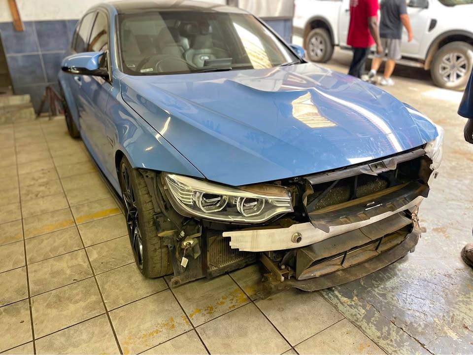BMW M3 stripping for spares