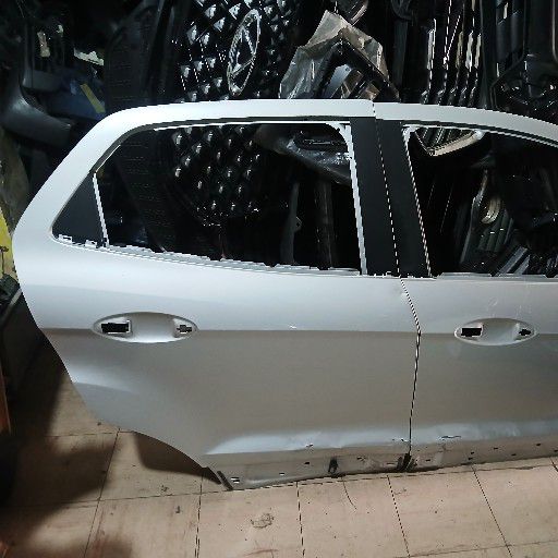 Ford ecosport door - Private Seller Ford ecosport door - Private Seller